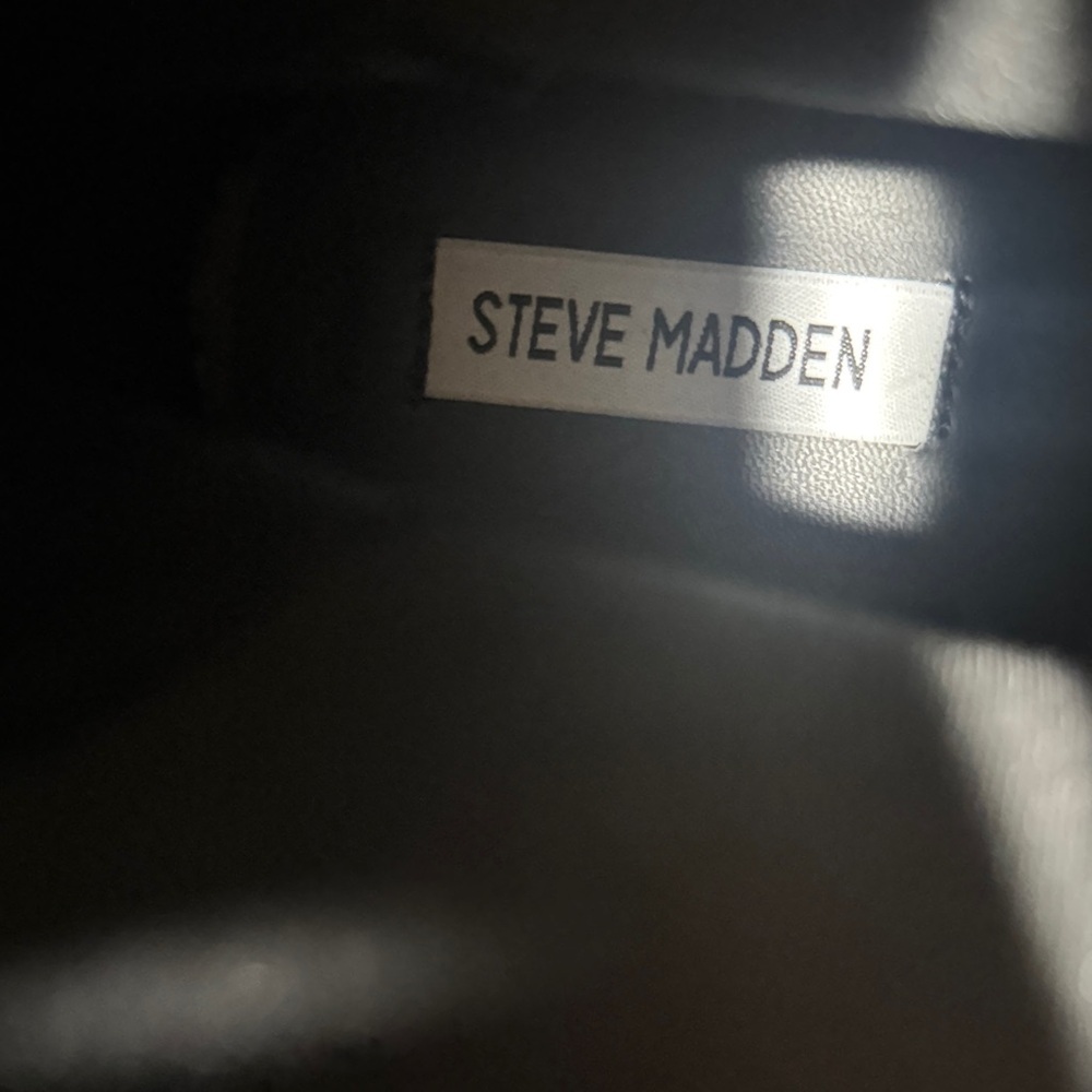 Steve Madden Black Ankle Booties - Picture 8 of 10